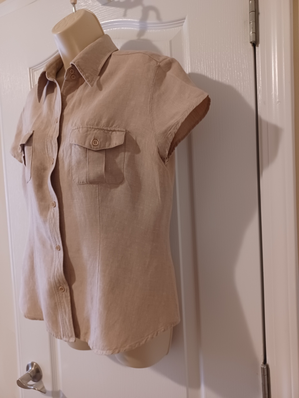 New York & Company Light Beige Short Sleeve Button-Down Shirt - Picture 2 of 11